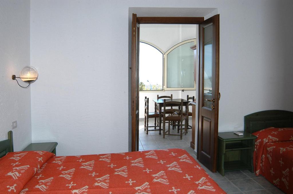 Acacia Appartamenti Cala Gonone Zimmer foto