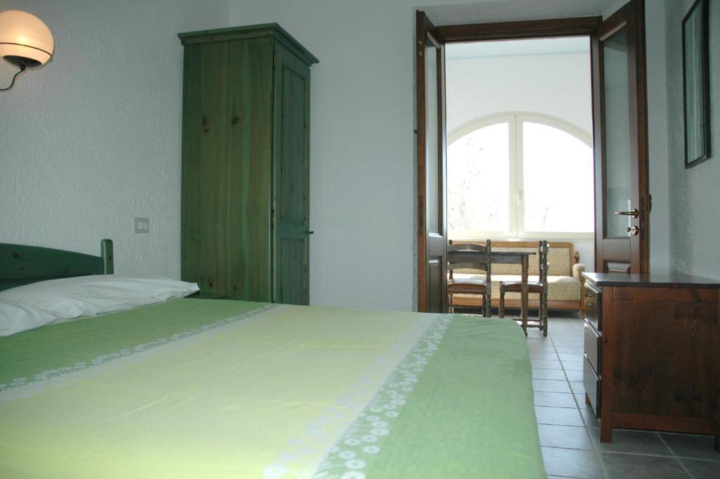 Acacia Appartamenti Cala Gonone Zimmer foto